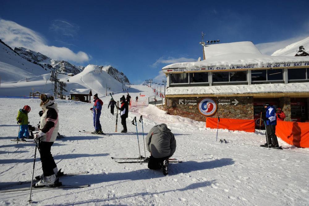 Studio Sur Les Pistes Bagnères-de-Bigorre Exterior foto